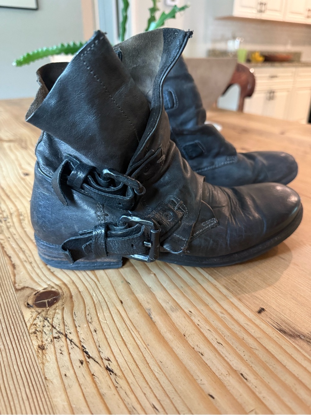 AS 98 Italian Leather women’s grunge ankle biker boots size 37 (6.5)
